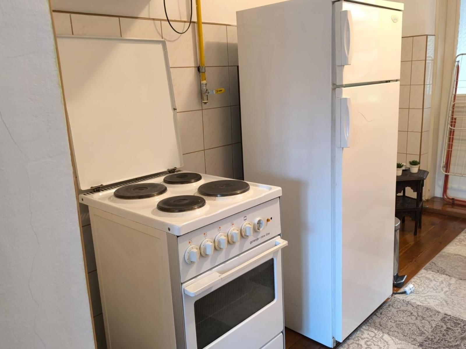New Apartment Old Town 2 サラエヴォ エクステリア 写真
